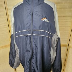 Dunbrooke Navy and Gray Windbreaker